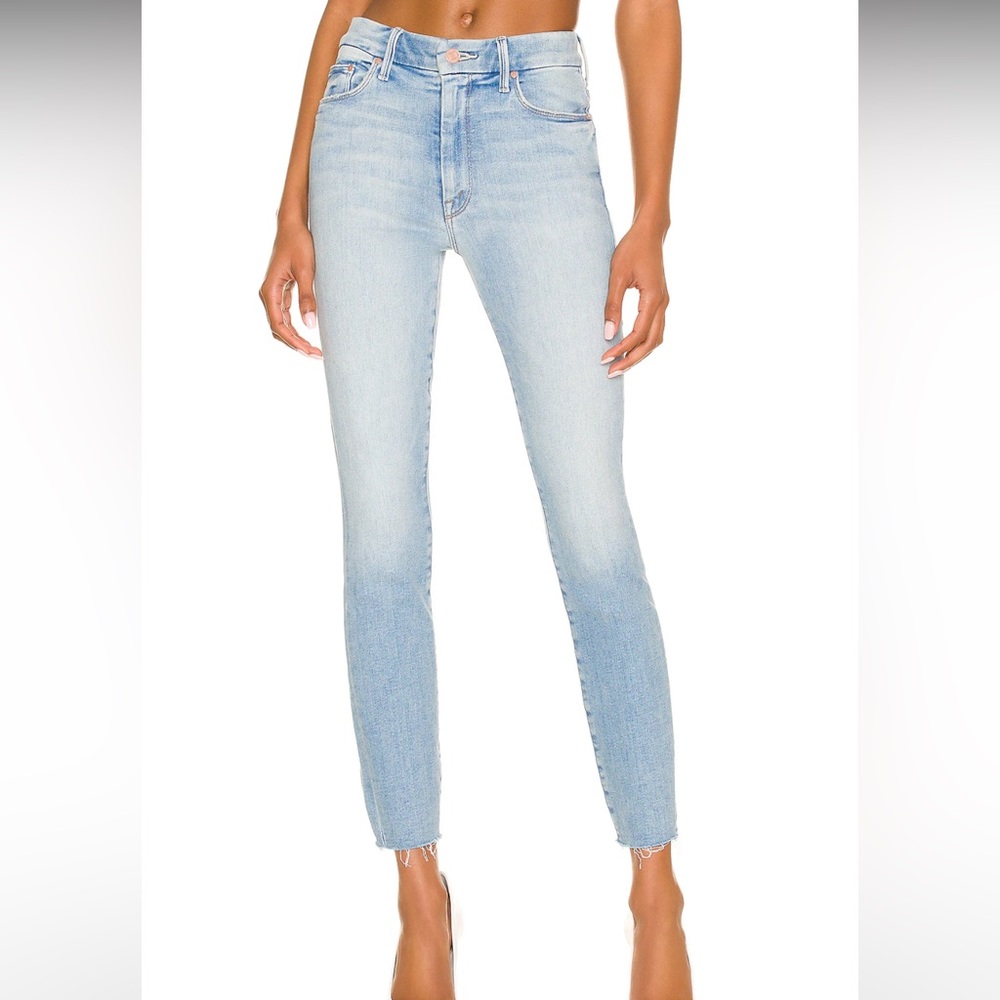 MOTHER High Waisted Looker Ankle Fray in Au Revoir